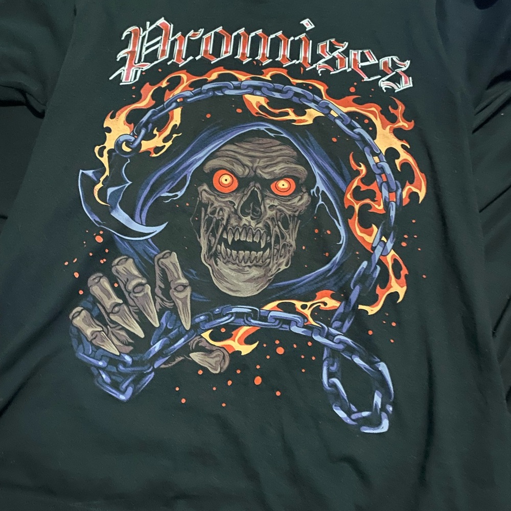 Broken promises black tee size L